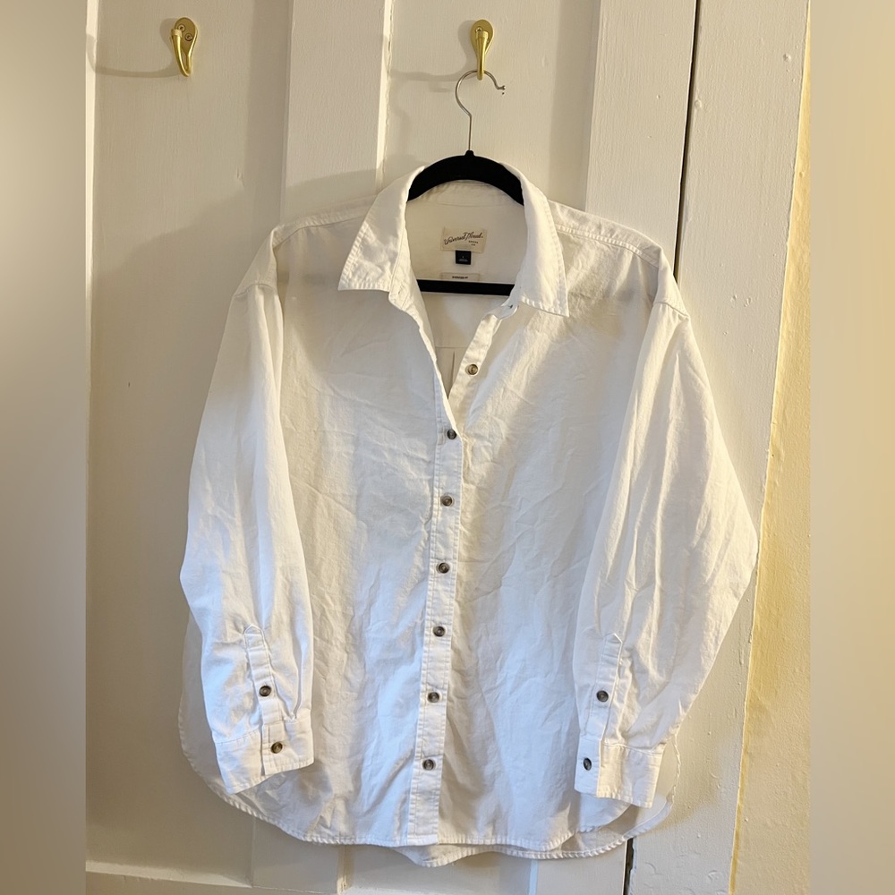 100% cotton sleeve oversized button-down shirt